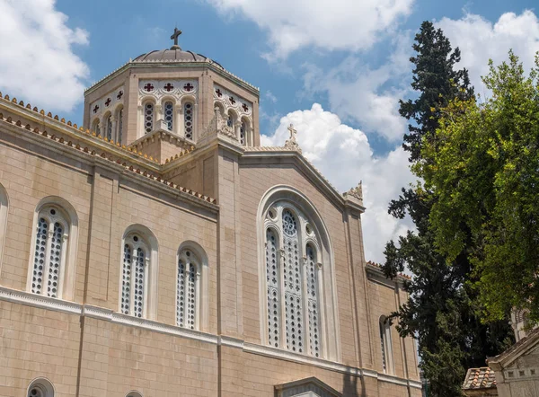 Buitenkant van de Metropolitan Greek Orthodox Cathedral in Athene — Stockfoto