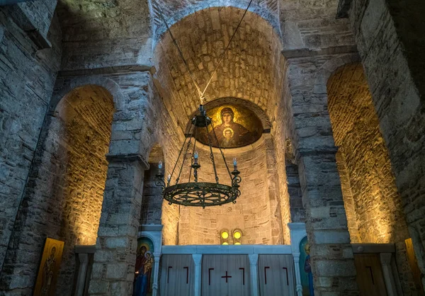 Kleine metropool door de kathedraal in Athene — Stockfoto