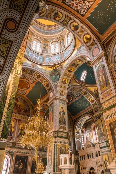 Интерьер церкви Святого Николая в Пирее — стоковое фото