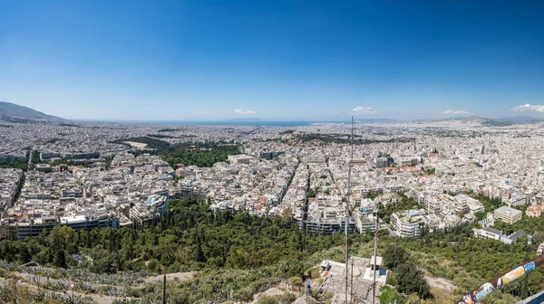 Panorama van de stad Athene vanaf de Lycabettus-Heuvel — Stockfoto