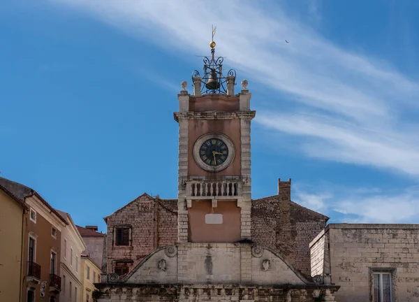 Vakt hus i gamla stan i Zadar i Kroatien — Stockfoto