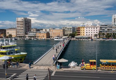 Hırvatistan'ın Eski Zadar kentinde Gradski En köprü