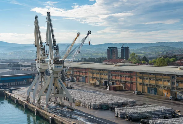 Cranes by the dockside in the port of Koper in Slovenia — Stock Photo, Image