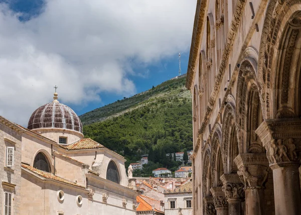 Részletek a tető a St Blaise templom Dubrovnik Old Town — Stock Fotó