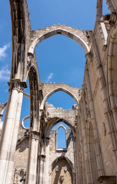 Lizbon Portekiz Carmo Manastırı İçişleri