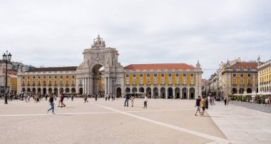 Lizbon Ticaret Meydanı yüksek çözünürlüklü panorama