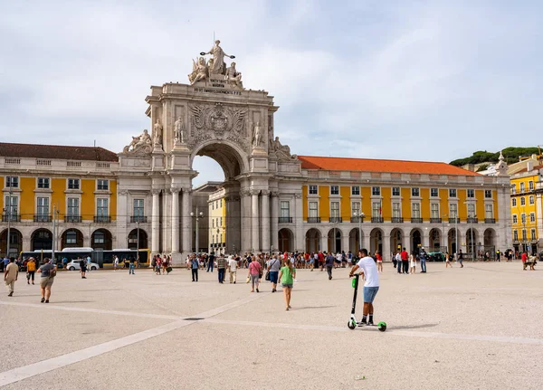 Hoge resolutie panorama van Commerce Square in Lissabon — Stockfoto