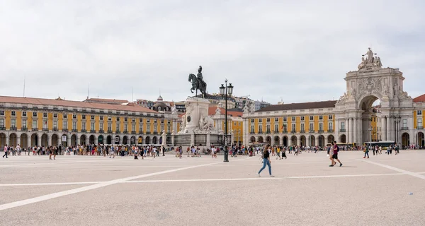 Högupplöst Panorama av Commerce Square i Lissabon — Stockfoto