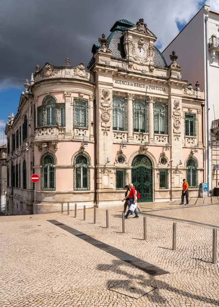 科英布拉葡萄牙银行外部 — 图库照片