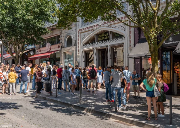 Arquitetura neo-manuelina da famosa Livraria Lello no Porto — Fotografia de Stock