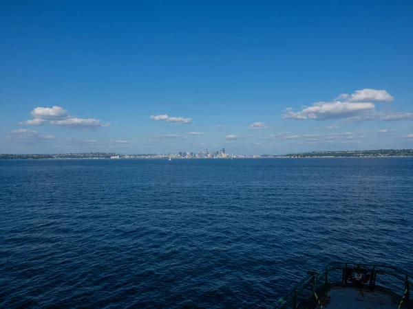Prom Seattlebainbridge Jest Trasą Promową Przez Puget Sound Pomiędzy Seattle — Zdjęcie stockowe