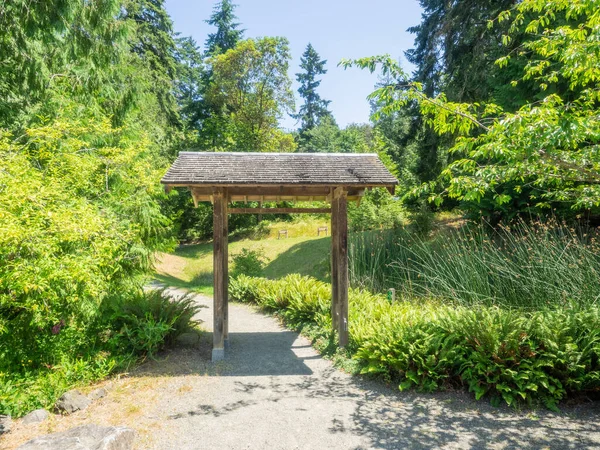 Bainbridge Island Japanese American Exclusion Memorial Outdoor Exhibit Commemorating Internment — Stock Photo, Image