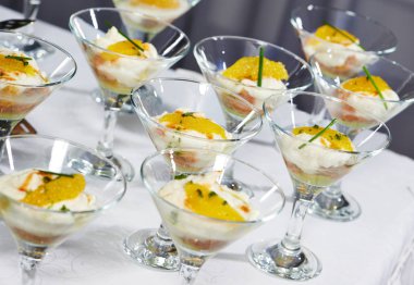 yakın çekim yemek masa seti