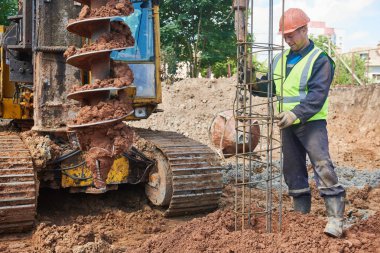 kara delik tarafından sondaj teçhizat makinesi sıkıcı