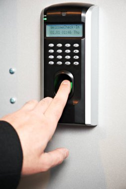 kimliği. Parmak izi tarama erişim denetimi geçirmek için kullanılan