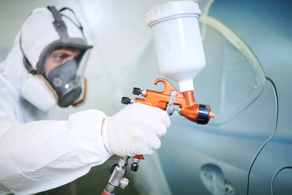 Car painting in chamber. automobile repair — Stock Photo, Image