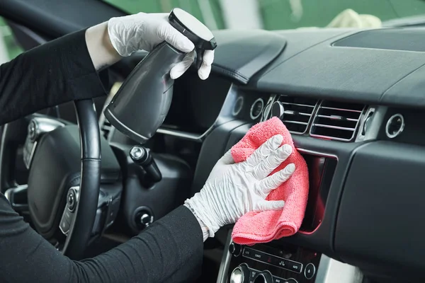 Automobile detailing service. Car interior cleaning — Stock Photo, Image