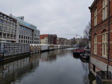 Amsterdam, Hollanda - 02 Ocak 2019 bina ve diğer ayrıntıları ile şehir alanının göster