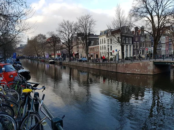 アムステルダム オランダ 2019 日は市街地の建物 その他の詳細の表示します — ストック写真