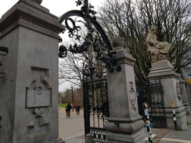 Amsterdam, Hollanda - 02 Ocak 2019 bina ve diğer ayrıntıları ile şehir alanının göster