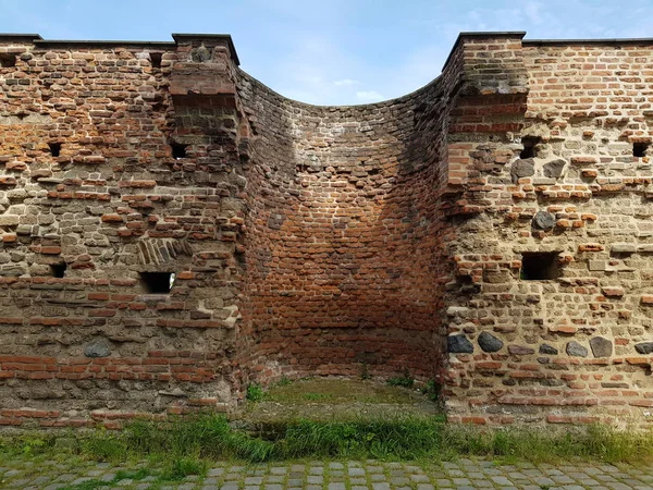 Duisburg Alemanha Maio 2019 Torres Parede Cidade Porto Interior Fragmentos — Fotografia de Stock