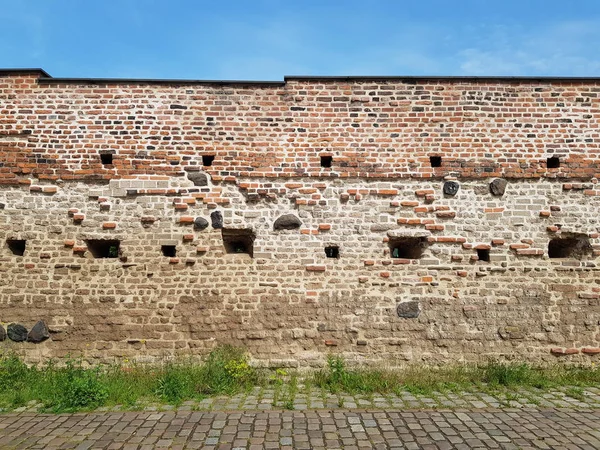 Duisburg Alemanha Maio 2019 Muralha Cidade Porto Interior Fragmentos Monumentos — Fotografia de Stock