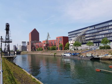 Duisburg, Almanya - 18 Mayıs 2019 İç liman ve marina parçaları