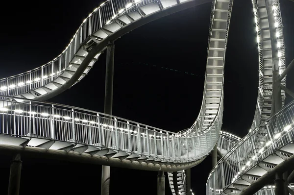 Duisburg Deutschland Juni 2020 Tiger Und Schildkrötenskulptur Angerpark Achterbahn Magischer — Stockfoto