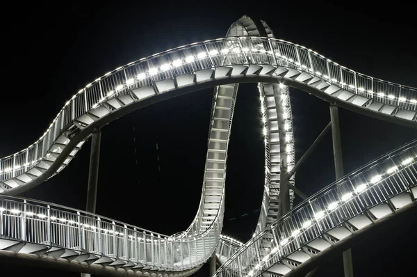 Duisburg Deutschland Juni 2020 Tiger Und Schildkrötenskulptur Angerpark Achterbahn Magischer — Stockfoto