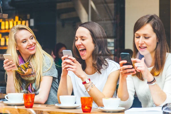 Trois Belles Femmes Dans Café Copenhague Profitant Une Pause Café — Photo