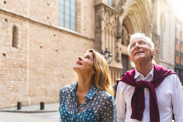 Senior Couple Tourists Visiting Old Town Barcelona Adult Woman Man — Stock Photo, Image