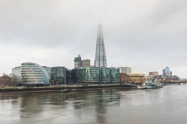 Londres Vista Ciudad Con Rascacielos Niebla Vista Panorámica Primera Hora —  Fotos de Stock