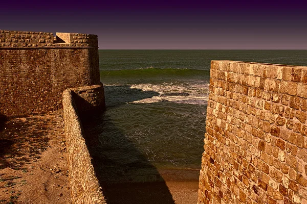 Stadens Strand Intill Havet Väggarna Akko Israel Vid Solnedgången Visa — Stockfoto