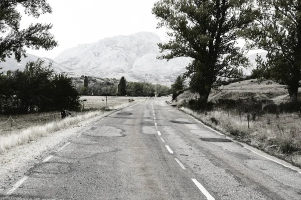 Winding Asphalt Road Europe Peaks Spain Early Morning — Stock Photo, Image