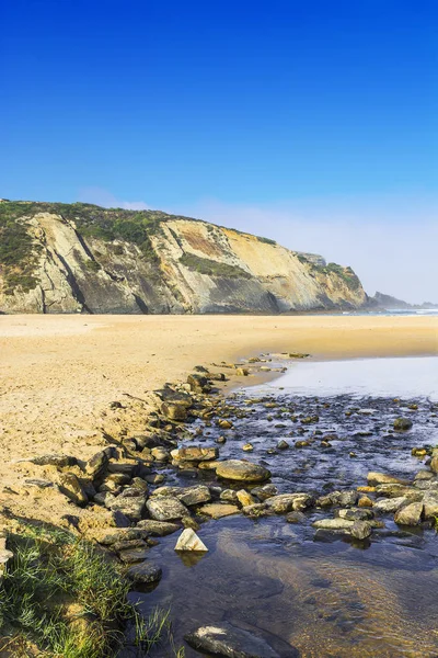 Spiaggia Portoghese Dell Oceano Atlantico Mattino Nebbia All Alba Paesaggio — Foto Stock