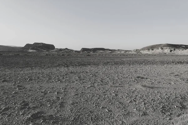 Escena Dramática Blanco Negro Las Colinas Rocosas Del Desierto Del — Foto de Stock