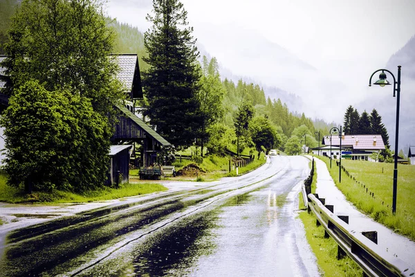 Pioggia nelle zone rurali Austria — Foto Stock