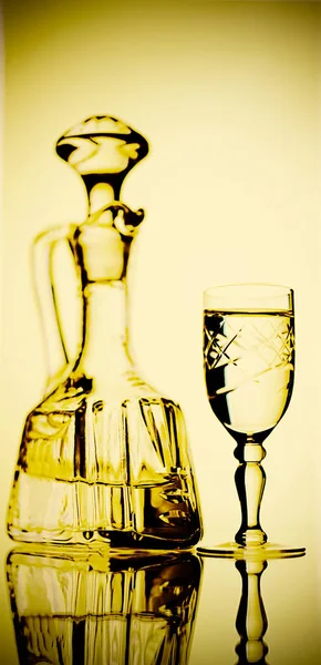 Bicchiere per bevande alcoliche — Foto Stock