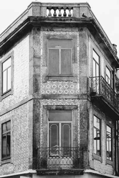 Fachada tradicional portuguesa —  Fotos de Stock