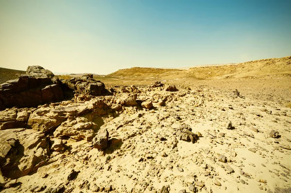 Zapierający Dech Piersiach Krajobraz Formacji Skalnych Izraelskiej Pustyni Dusty Góry — Zdjęcie stockowe