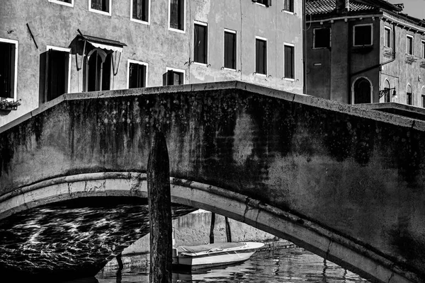 Övergivna Venedig Svart Och Vitt Museum City Ligger Tvärs Över — Stockfoto