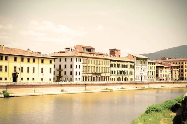 Застава Річки Арно Відомому Середньовічному Місті Піза Італії Стиль Ретро — стокове фото