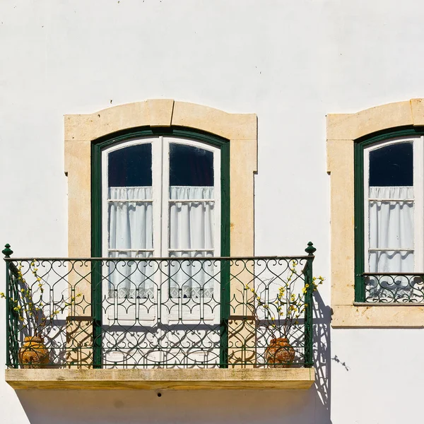Portugalská Okna Balkónem — Stock fotografie