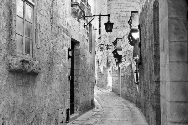 Narrow Street Traditional Maltese Buildings Historical Part Mdina City Founded — Stock Photo, Image