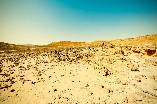 Impresionante Paisaje Las Formaciones Rocosas Desierto Israel Montañas Polvorientas Interrumpidas —  Fotos de Stock