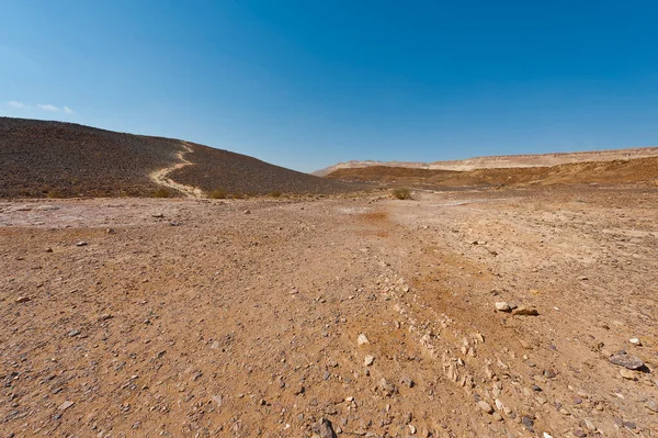 이스라엘의 사막에 바위투성이 언덕들 입니다 숨막힐 중동의 풍경과 — 스톡 사진