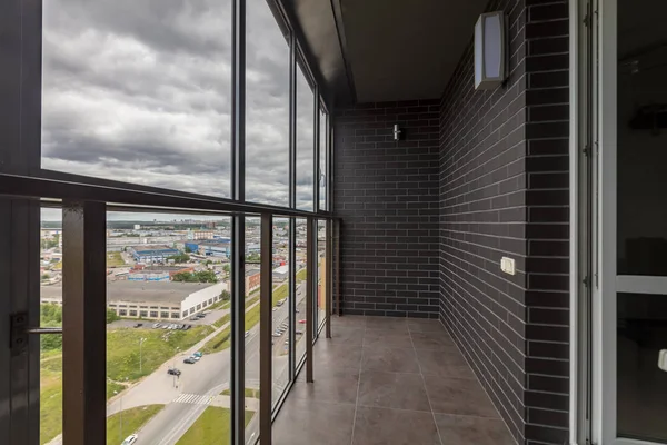 Klein Balkon Interieur Modern Flatgebouw — Stockfoto