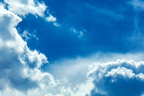 Drámai Cloudscape Napfény Jet Nézd Háttér — Stock Fotó