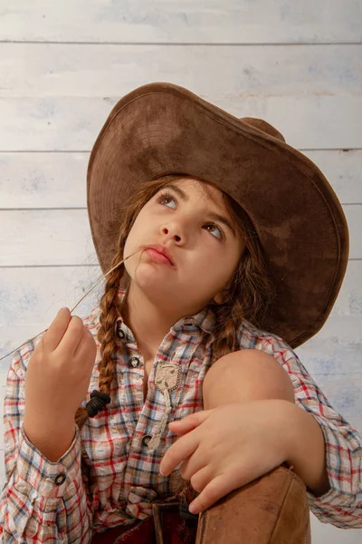 Kleine cowboy meisje — Stockfoto