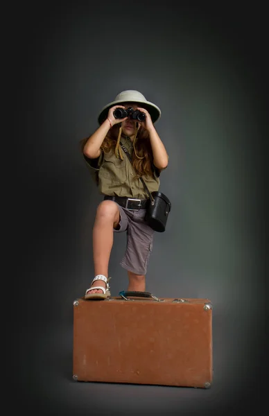 Ragazza in uniforme tropicale — Foto Stock